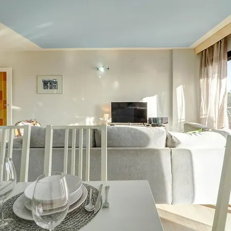 Soleil By Hello Homes * סיטגס